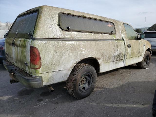 1FTZF17281NB32821 - 2001 FORD F150 WHITE photo 3