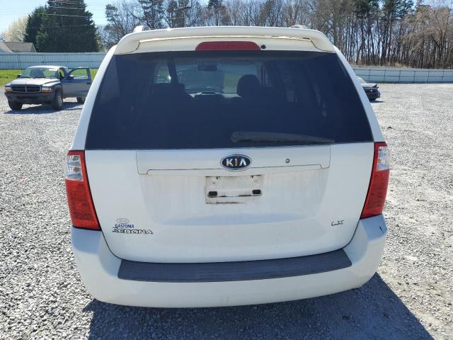 KNDMB233986198132 - 2008 KIA SEDONA EX WHITE photo 6