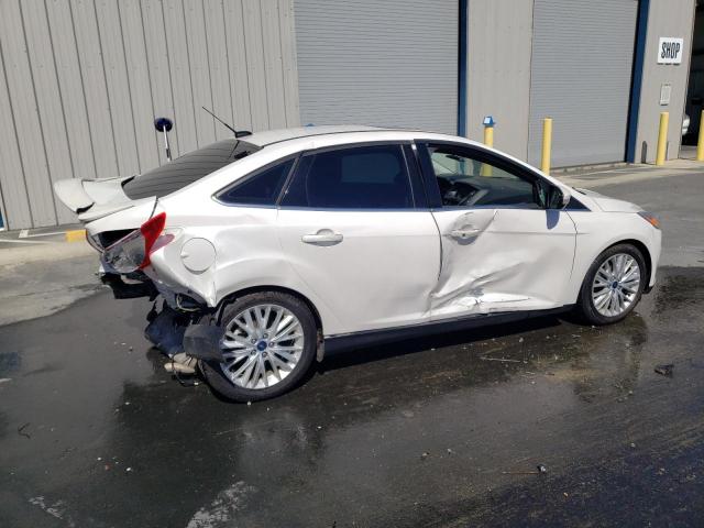 1FADP3J24JL314867 - 2018 FORD FOCUS TITANIUM WHITE photo 3