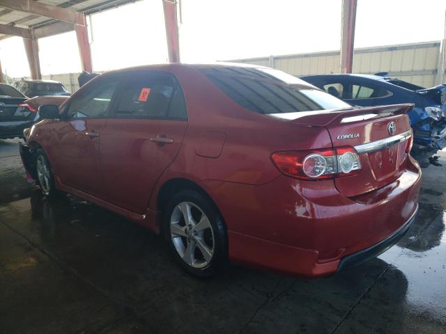 2T1BU4EE1DC099903 - 2013 TOYOTA COROLLA BASE RED photo 2