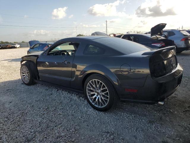 1ZVHT82H785104556 - 2008 FORD MUSTANG GT GRAY photo 2