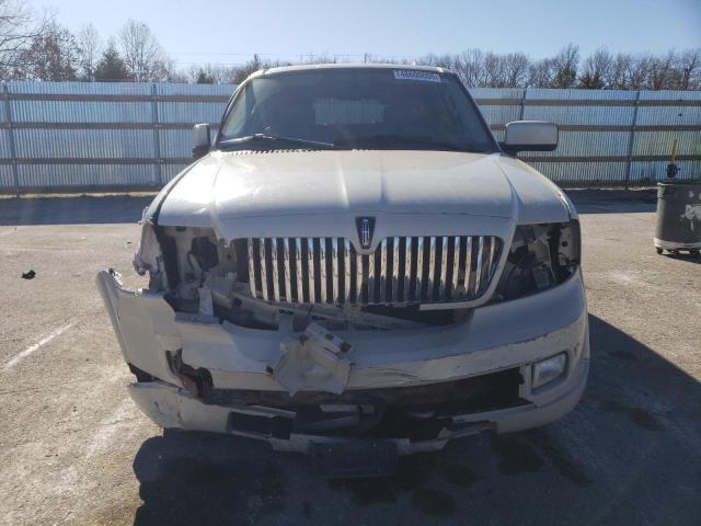 5LMFU28556LJ12576 - 2006 LINCOLN NAVIGATOR 奶油色 照片 5