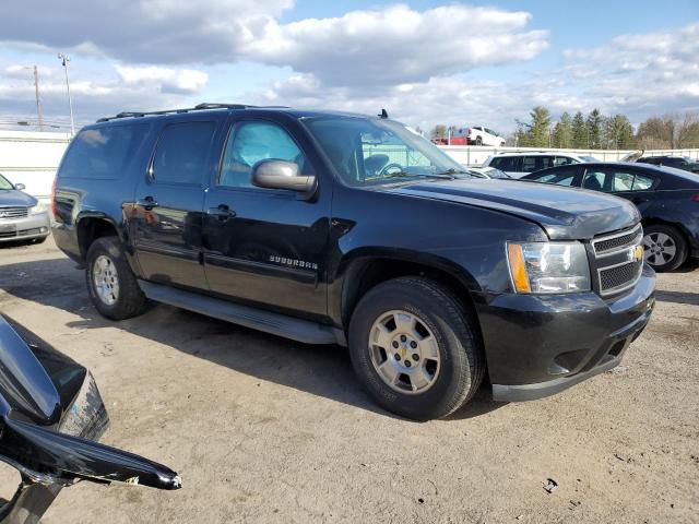 1GNSKHE72DR276471 - 2013 CHEVROLET SUBURBAN K1500 LS BLACK photo 4