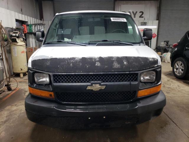 1GCSGAFX8B1118213 - 2011 CHEVROLET EXPRESS G1 WHITE photo 5