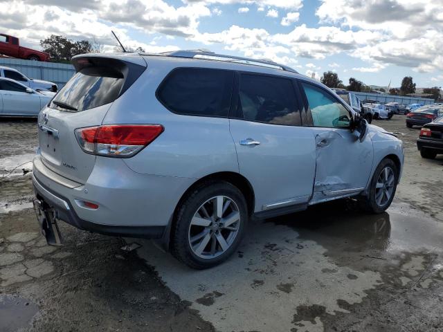 5N1AR2MN6DC611081 - 2013 NISSAN PATHFINDER S 银色 照片 3