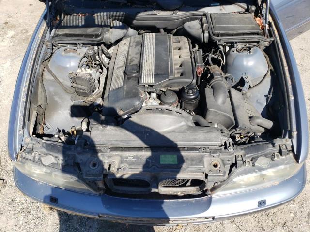 WBADT63482CH86660 - 2002 BMW 530 I AUTOMATIC BLUE photo 11