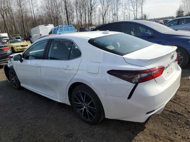 4T1G11AK7NU678399 - 2022 TOYOTA CAMRY SE WHITE photo 2