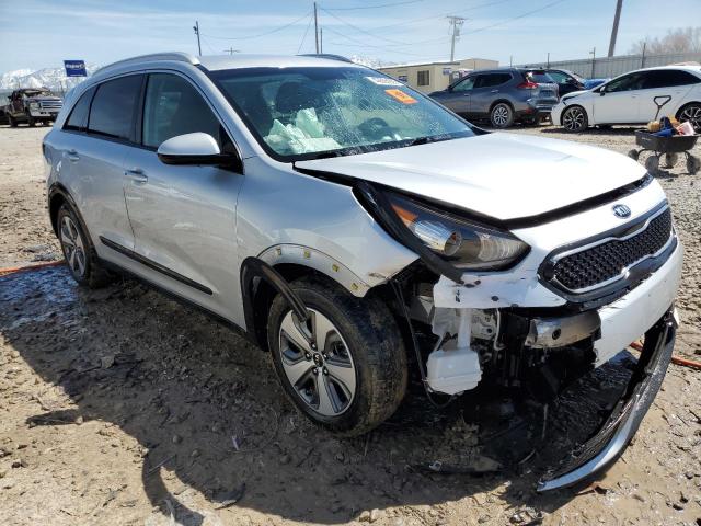 KNDCB3LC2K5238534 - 2019 KIA NIRO FE SILVER photo 4