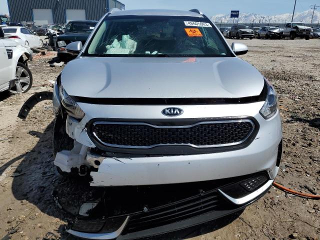 KNDCB3LC2K5238534 - 2019 KIA NIRO FE SILVER photo 5