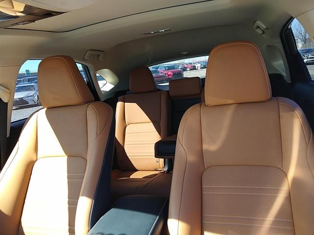 JTJGARDZ2M5028784 - 2021 LEXUS NX 300 BASE أبيض صورة 8