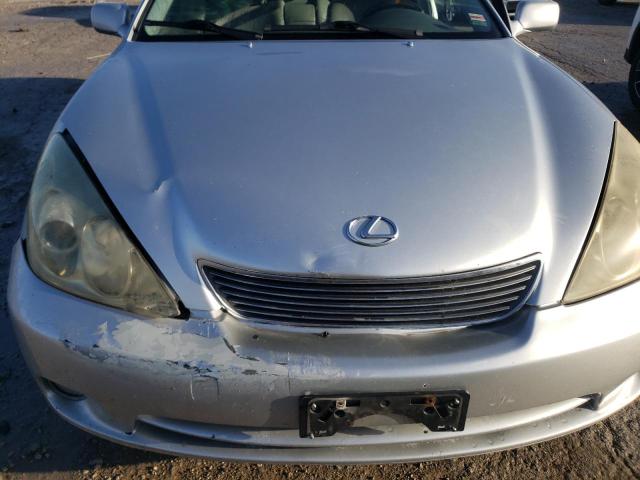 JTHBA30G155135677 - 2005 LEXUS ES 330 SILVER photo 11