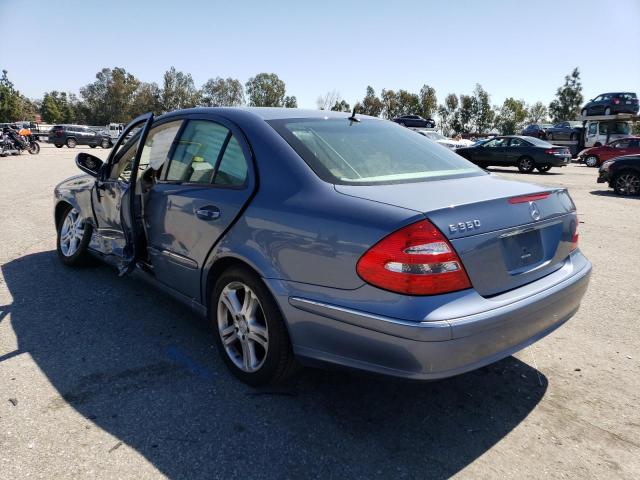 WDBUF56J06A860785 - 2006 MERCEDES-BENZ E 350 BLUE photo 2