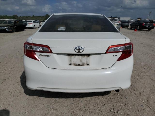 4T1BF1FKXCU546058 - 2012 TOYOTA CAMRY BASE WHITE photo 6