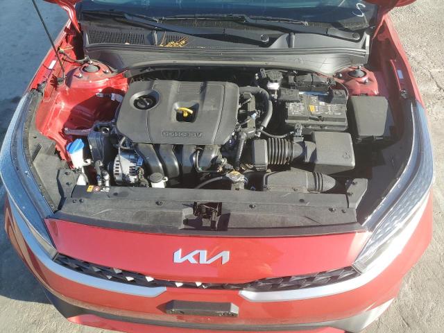 3KPF24AD4PE670228 - 2023 KIA FORTE LX RED photo 11