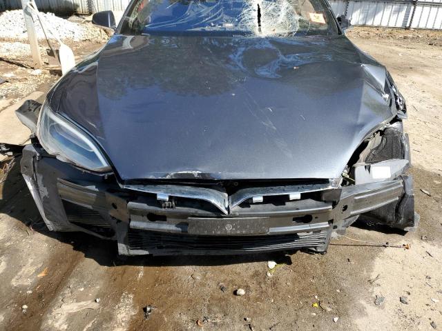 5YJSA1E15GF162280 - 2016 TESLA MODEL S Сірий фото 11