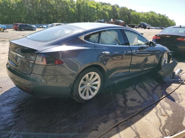5YJSA1E15GF162280 - 2016 TESLA MODEL S Сірий фото 3