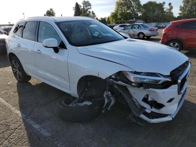 YV4A22RK1K1352139 - 2019 VOLVO XC60 T6 WHITE photo 4