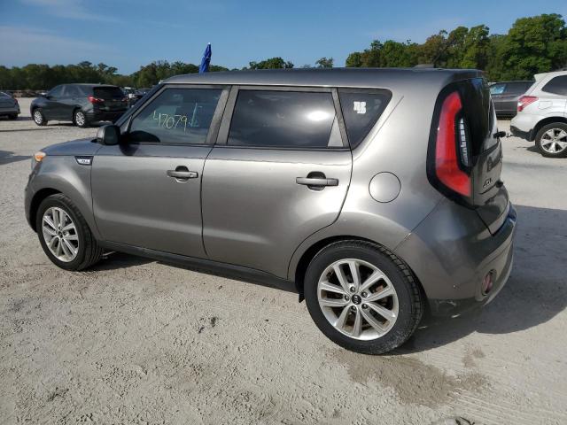 KNDJP3A54J7602744 - 2018 KIA SOUL + SILVER photo 2