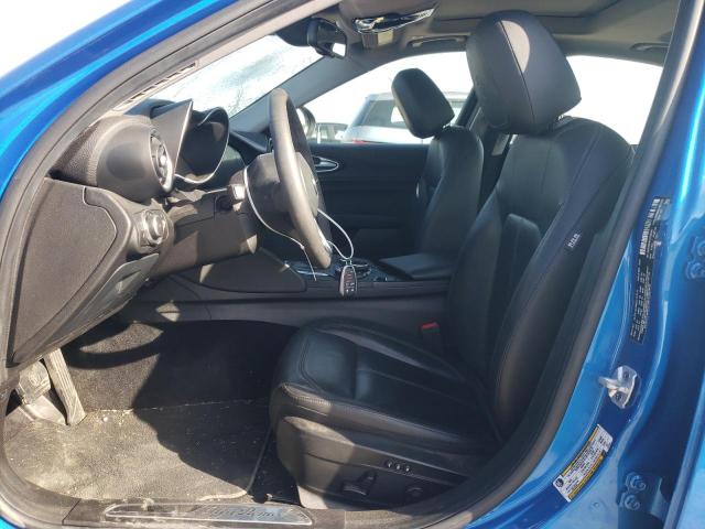 ZARFAEDN7J7595986 - 2018 ALFA ROMEO GIULIA Q4 蓝色 照片 7