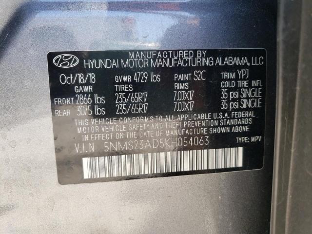 5NMS23AD5KH054063 - 2019 HYUNDAI SANTA FE SE GRAY photo 13