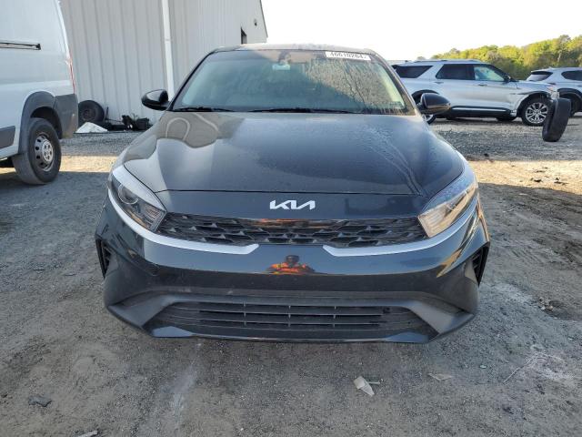 3KPF24AD1PE590238 - 2023 KIA FORTE LX BLACK photo 5