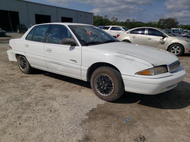 1G4NJ52T2VC430573 - 1997 BUICK SKYLARK CUSTOM WHITE photo 4