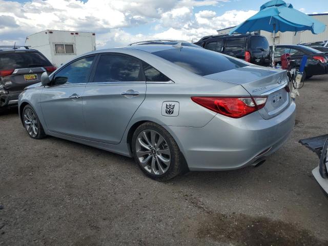 5NPEC4AB7CH443452 - 2012 HYUNDAI SONATA SE SILVER photo 2