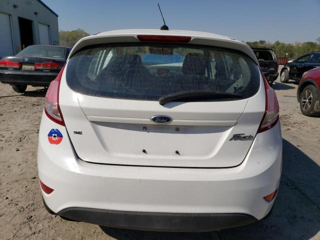 3FADP4EJ2EM196815 - 2014 FORD FIESTA SE WHITE photo 6