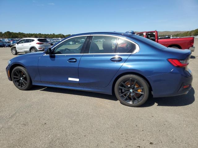 3MW5R7J00M8C15969 - 2021 BMW 330XI BLUE photo 2