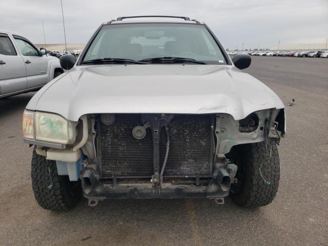 JN8AR07Y9YW396268 - 2000 NISSAN PATHFINDER LE 银色 照片 5