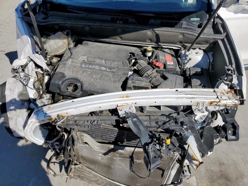 2LMTJ8LR3GBL62609 - 2026 LINCOLN MKX RESERVE WHITE photo 12