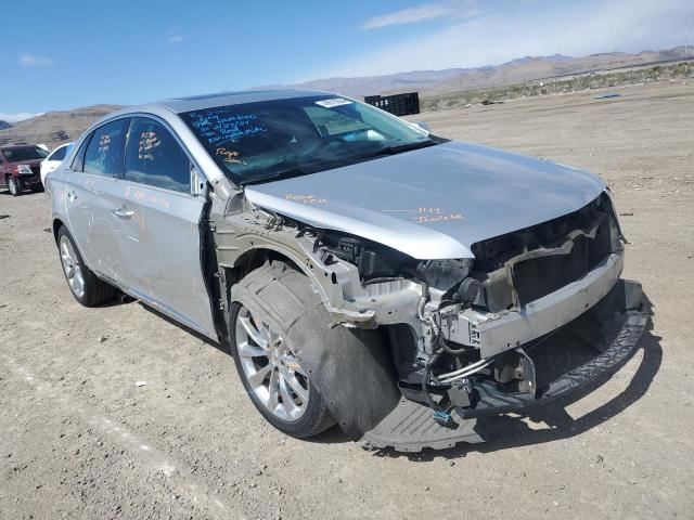 2G61P5S35D9197802 - 2013 CADILLAC XTS LUXURY COLLECTION SILVER photo 4
