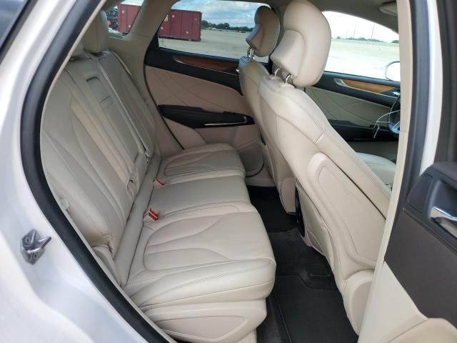 5LMCJ2C92KUL07870 - 2019 LINCOLN MKC SELECT Biały zdjęcie 11