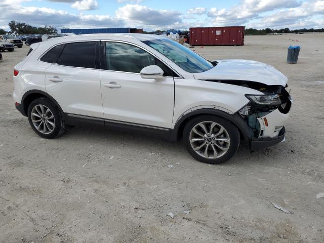 5LMCJ2C92KUL07870 - 2019 LINCOLN MKC SELECT Biały zdjęcie 4