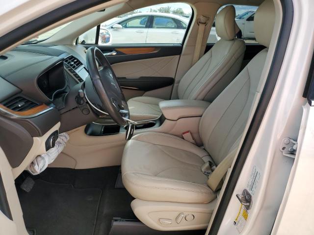 5LMCJ2C92KUL07870 - 2019 LINCOLN MKC SELECT Biały zdjęcie 7