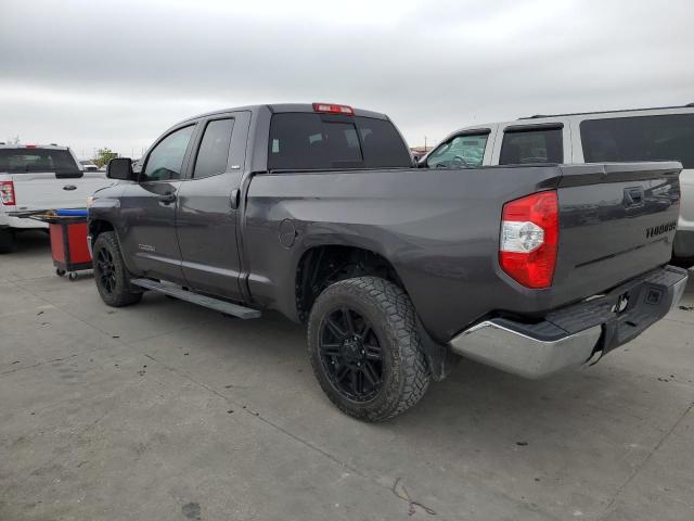 5TFRM5F13GX108011 - 2016 TOYOTA TUNDRA DOUBLE CAB SR/SR5 GRAY photo 2