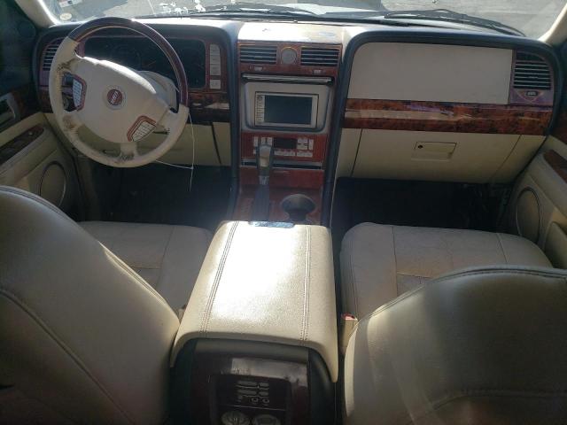 5LMFU27R63LJ38538 - 2003 LINCOLN NAVIGATOR WHITE photo 8