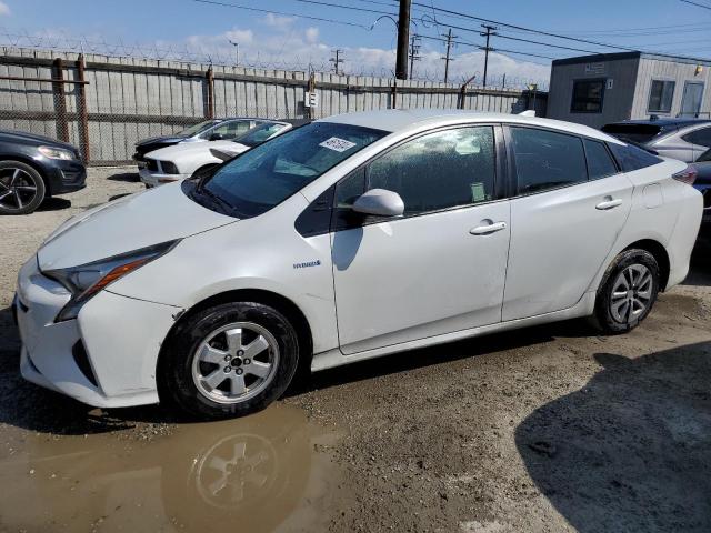 JTDKARFU6G3517977 - 2016 TOYOTA PRIUS WHITE photo 1