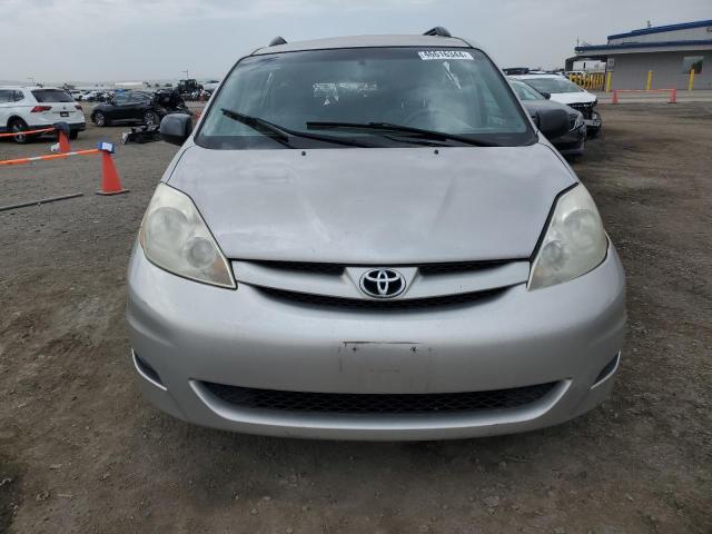 5TDZA23C66S555546 - 2006 TOYOTA SIENNA CE SILVER photo 5