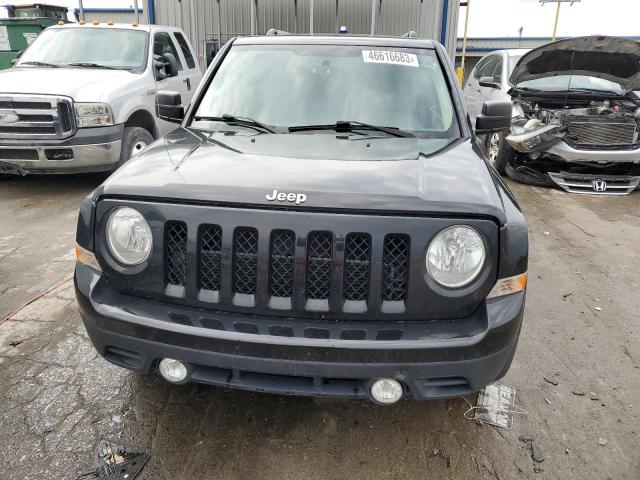 1C4NJPFA8GD613126 - 2016 JEEP PATRIOT LATITUDE BLACK photo 5