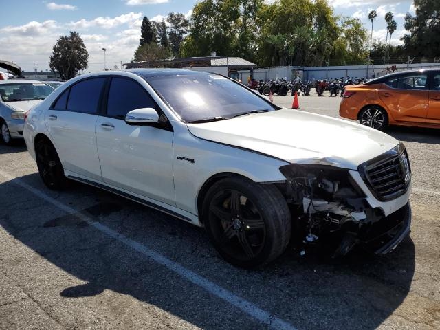 WDDUG7JB1EA043372 - 2014 MERCEDES-BENZ S 63 AMG WHITE photo 4