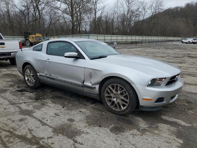 1ZVBP8AM7C5244947 - 2012 FORD MUSTANG SILVER photo 4