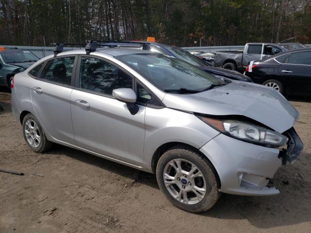 3FADP4BJ3FM152506 - 2015 FORD FIESTA SE SILVER photo 4