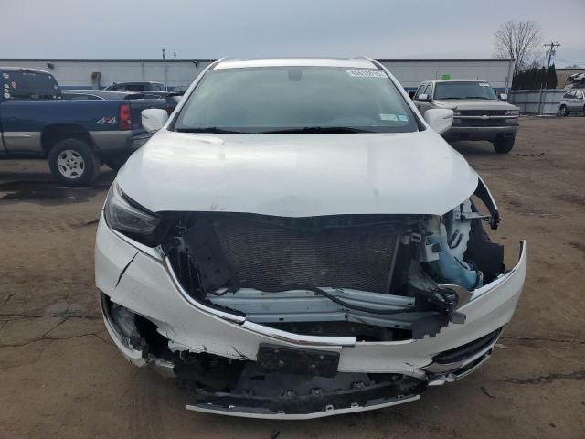 5GAEVAKW0LJ292327 - 2020 BUICK ENCLAVE ESSENCE თეთრი ფოტო 5