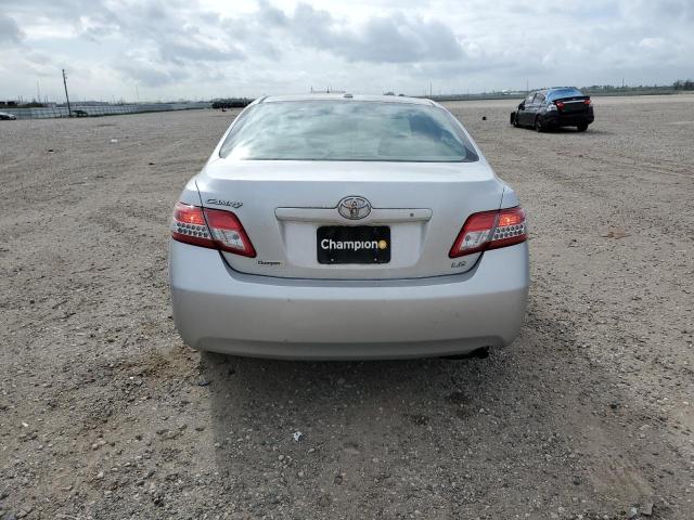 4T1BF3EK0BU647668 - 2011 TOYOTA CAMRY BASE SILVER photo 6