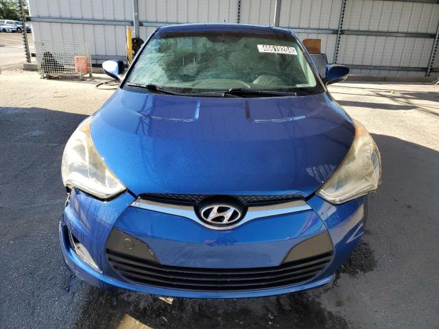 KMHTC6AD2GU274503 - 2016 HYUNDAI VELOSTER BLUE photo 5