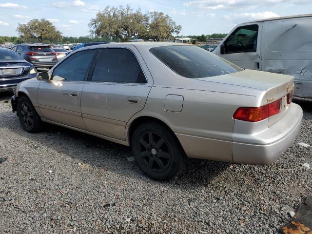 4T1BG22K7YU939094 - 2000 TOYOTA CAMRY CE TAN photo 2