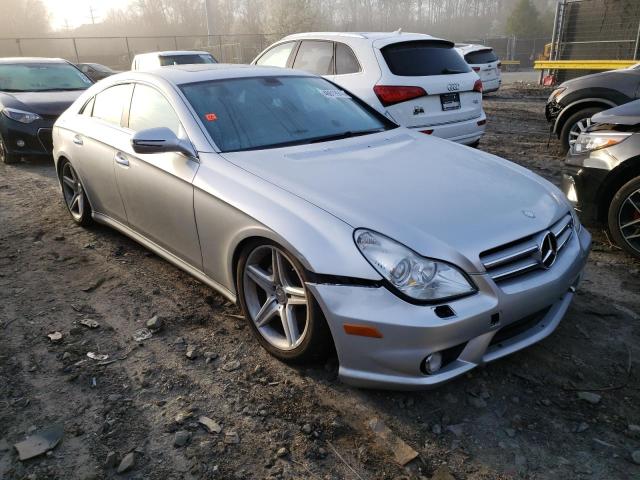 WDDDJ7CB5BA167249 - 2011 MERCEDES-BENZ CLS 550 SILVER photo 4