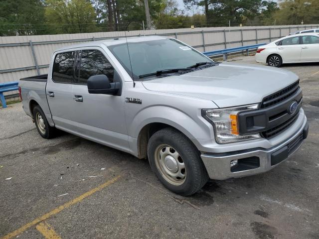 1FTEW1C51JKD36831 - 2018 FORD F150 SUPERCREW SILVER photo 4