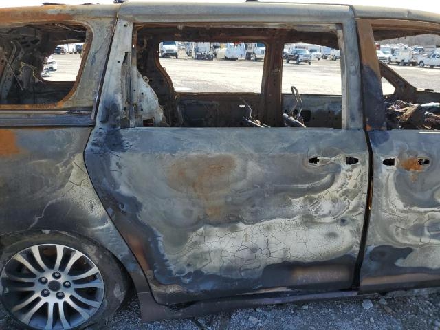 5TDYZ3DC0KS013071 - 2019 TOYOTA SIENNA XLE BURN photo 11